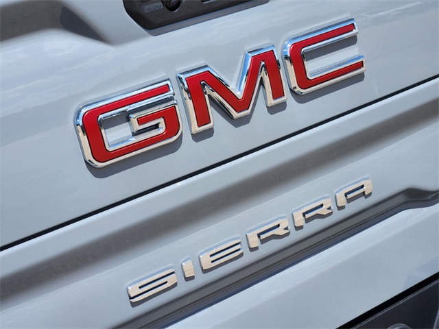 2024 GMC Sierra 1500 Elevation 8