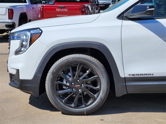 2024 GMC Terrain SLE 6