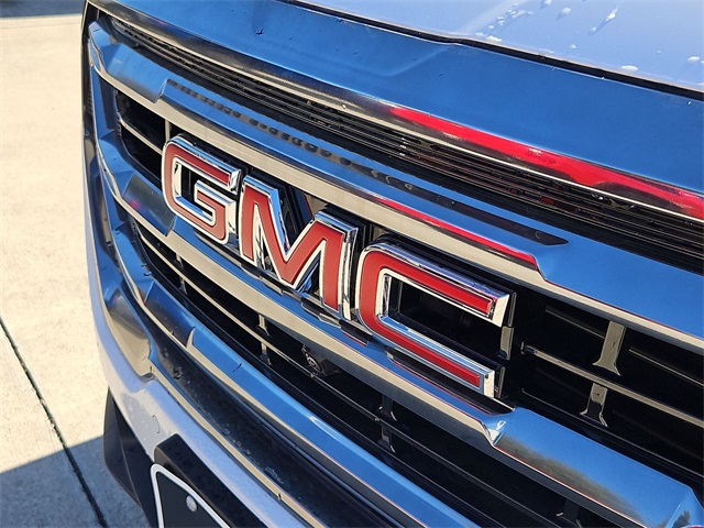 2024 GMC Terrain AT4 32