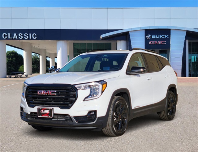 2024 GMC Terrain SLT 2