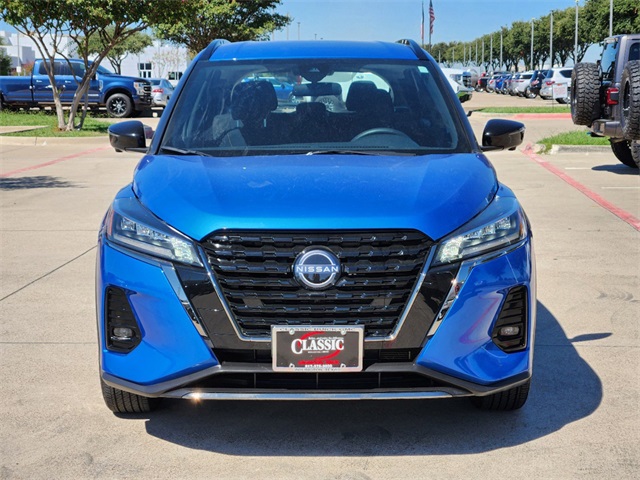 2024 Nissan Kicks SR 2