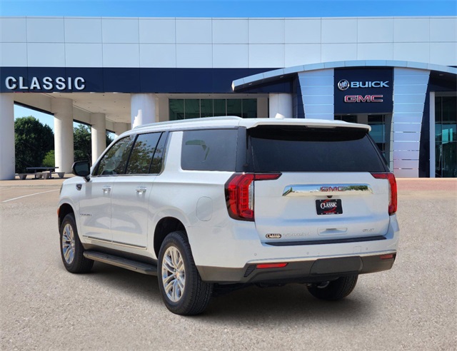 2024 GMC Yukon XL SLT 3