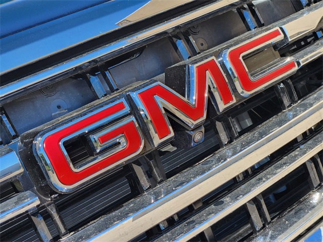 2024 GMC Yukon XL SLT 8