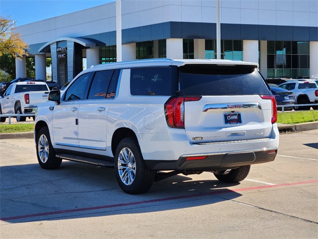 2024 GMC Yukon XL SLT 3