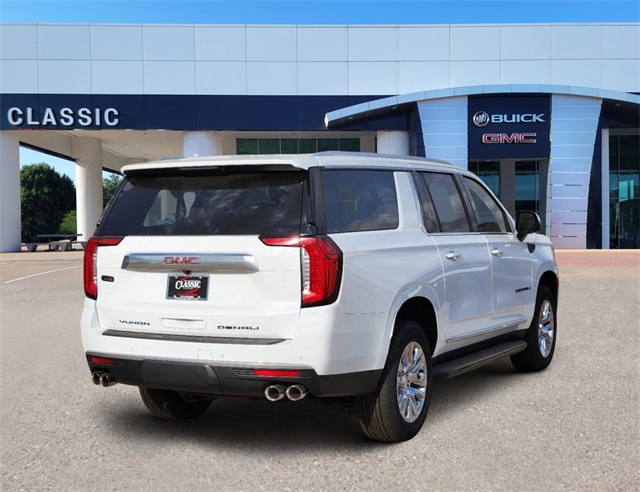 2024 GMC Yukon XL Denali 4