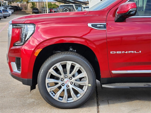 2024 GMC Yukon XL Denali 5