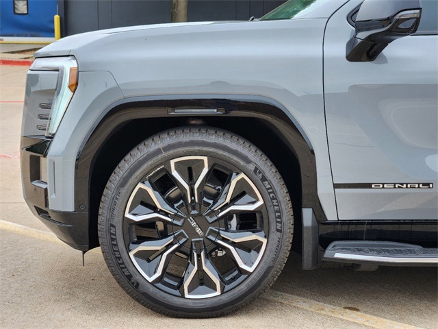 2024 GMC Sierra EV Denali Edition 1 5