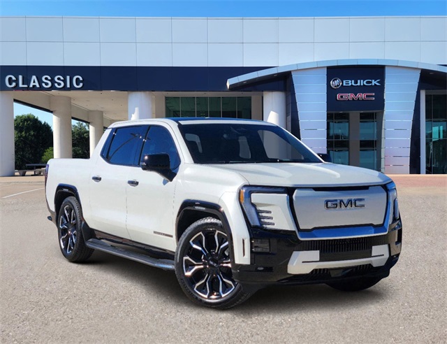 2024 GMC Sierra EV Denali Edition 1 1