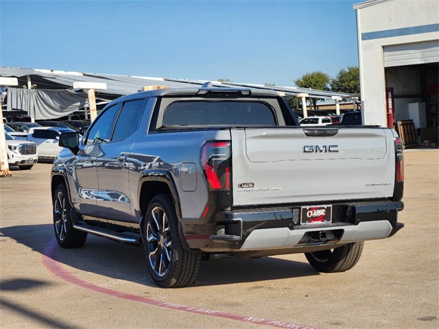 2024 GMC Sierra EV Denali Edition 1 3