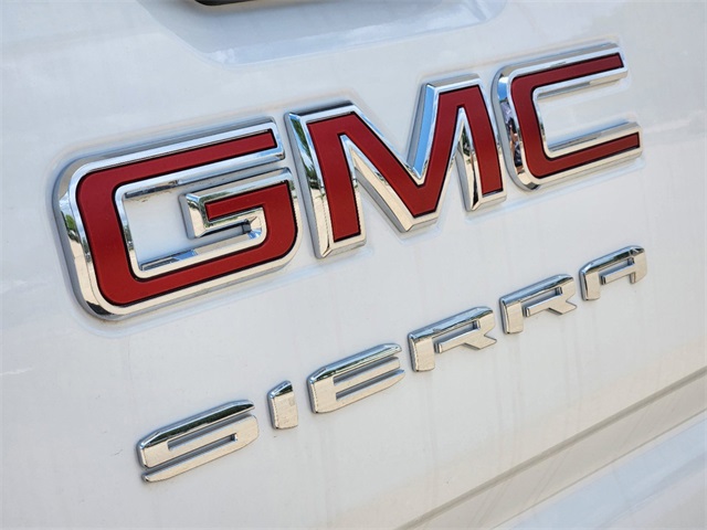 2024 GMC Sierra 1500 Pro 7