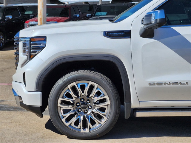 2024 GMC Sierra 1500 Denali Ultimate 6