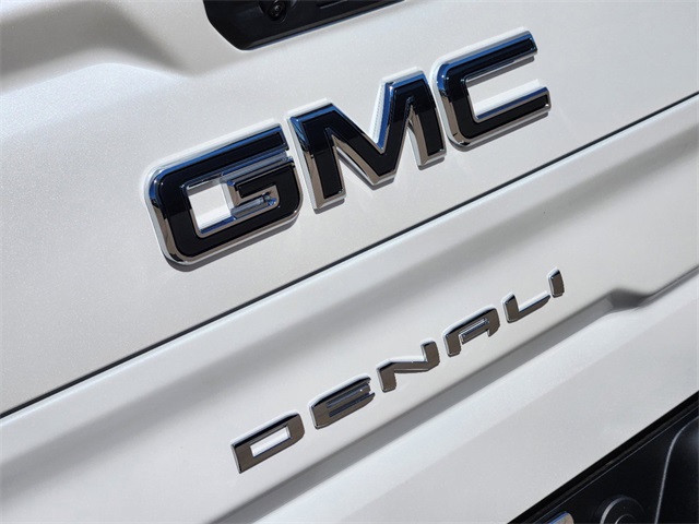 2024 GMC Sierra 1500 Denali Ultimate 8