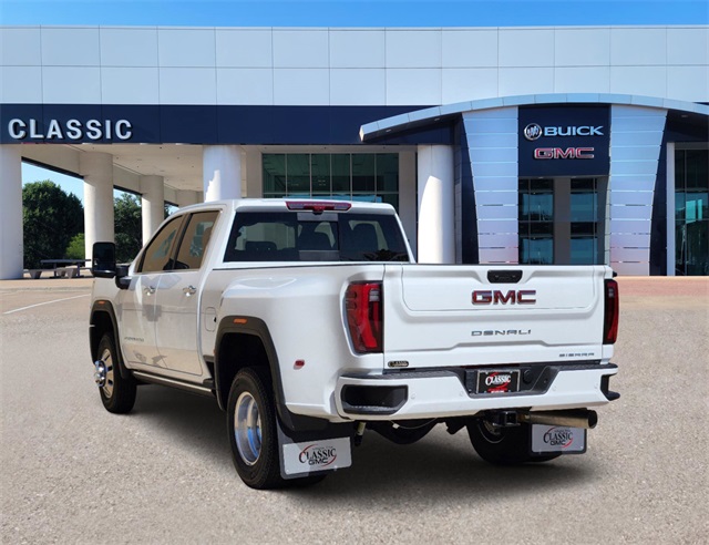 2025 GMC Sierra 3500HD Denali 3