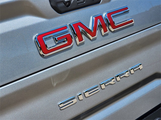 2025 GMC Sierra 2500HD SLT 8