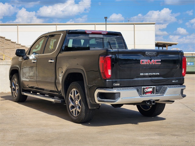 2025 GMC Sierra 1500 SLT 3