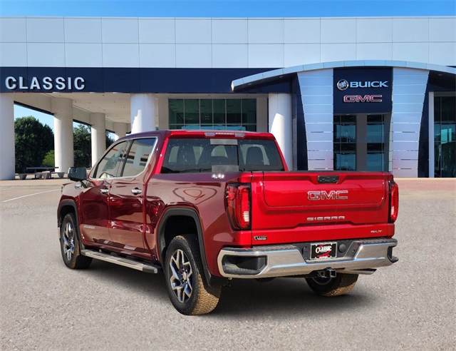 2025 GMC Sierra 1500 SLT 3