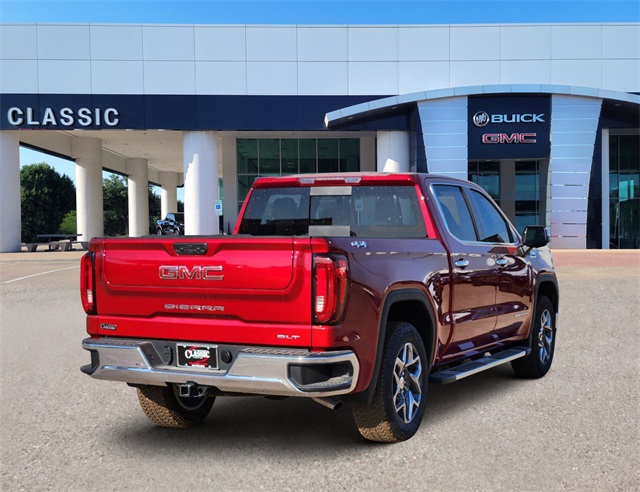 2025 GMC Sierra 1500 SLT 4