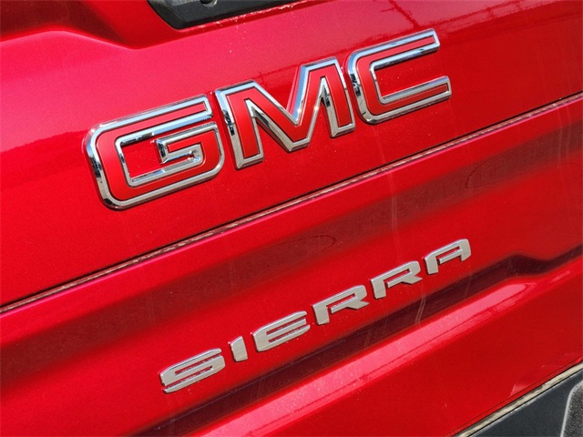 2025 GMC Sierra 1500 SLT 8