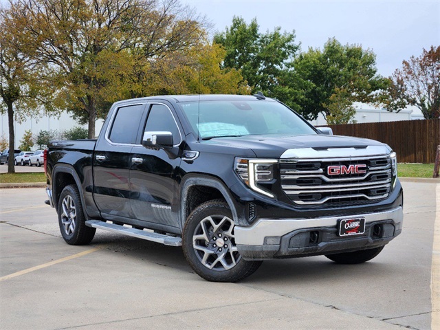 2025 GMC Sierra 1500 SLT 1