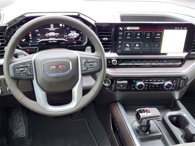 2025 GMC Sierra 1500 SLT 18