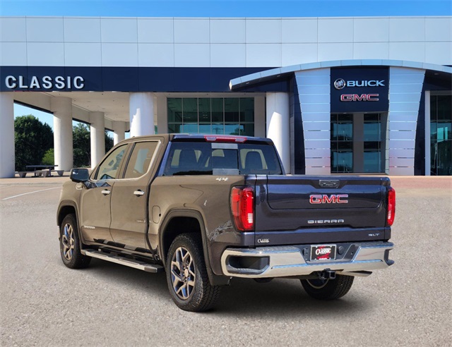 2025 GMC Sierra 1500 SLT 3