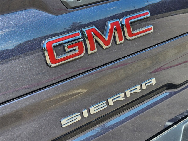 2025 GMC Sierra 1500 SLT 8