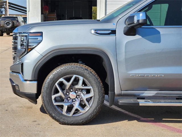 2025 GMC Sierra 1500 SLT 6