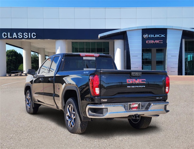 2025 GMC Sierra 1500 SLE 3