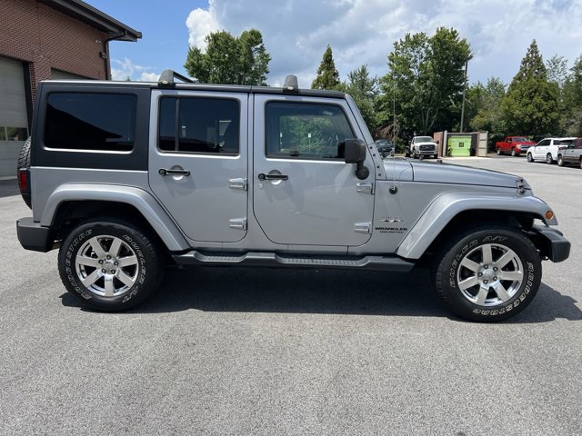 2017 Jeep Wrangler Unlimited Sahara 5