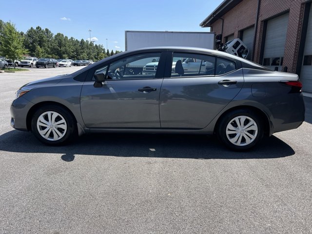 2024 Nissan Versa 1.6 S 9