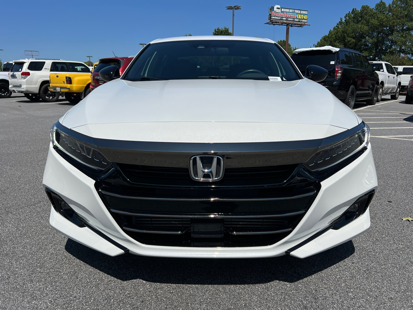 2022 Honda Accord Sport 2