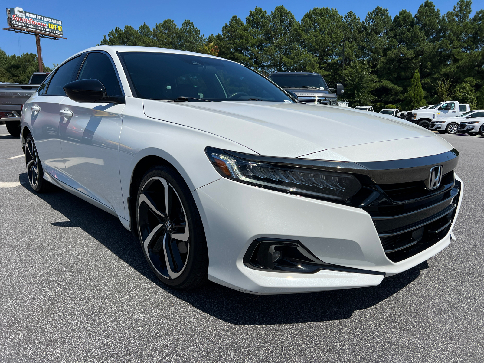 2022 Honda Accord Sport 3