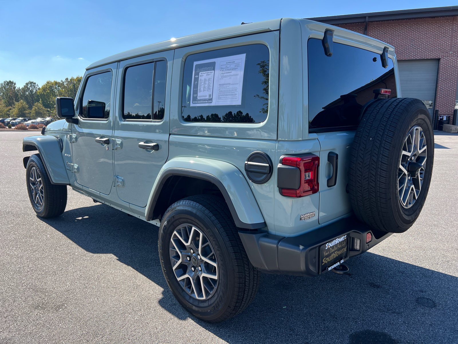 2024 Jeep Wrangler Sahara 7