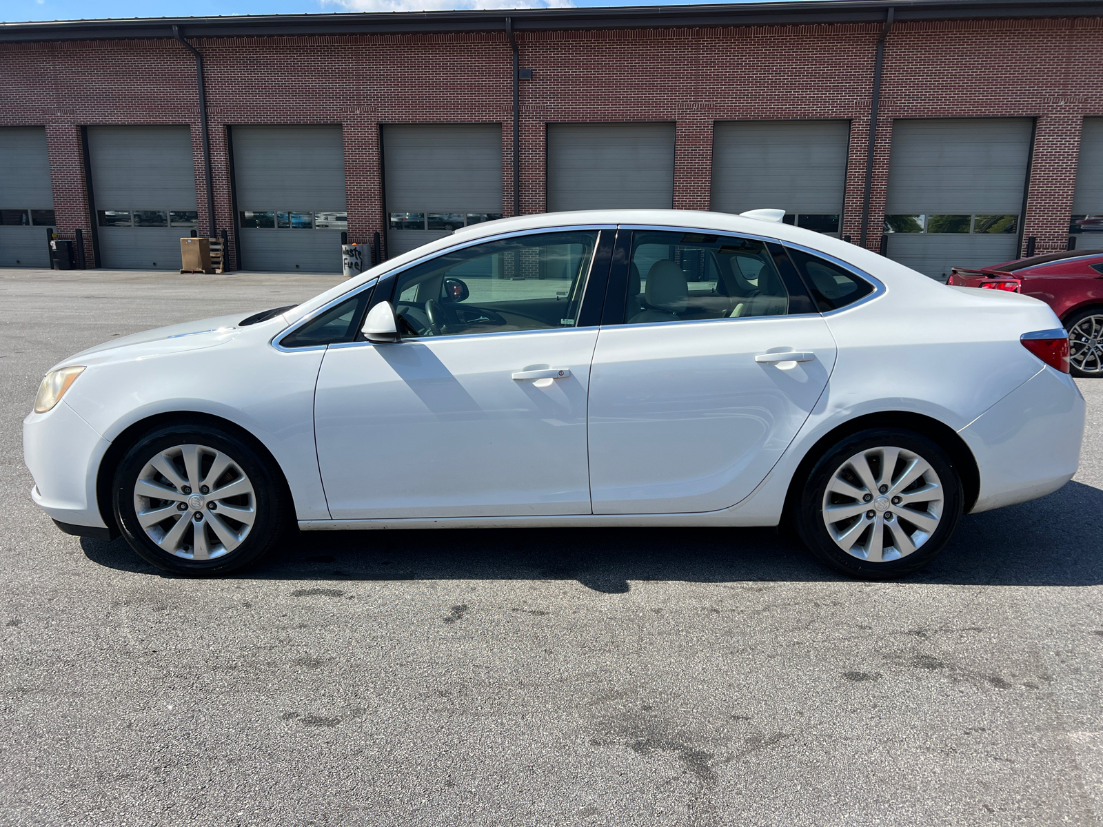 2016 Buick Verano Base 8