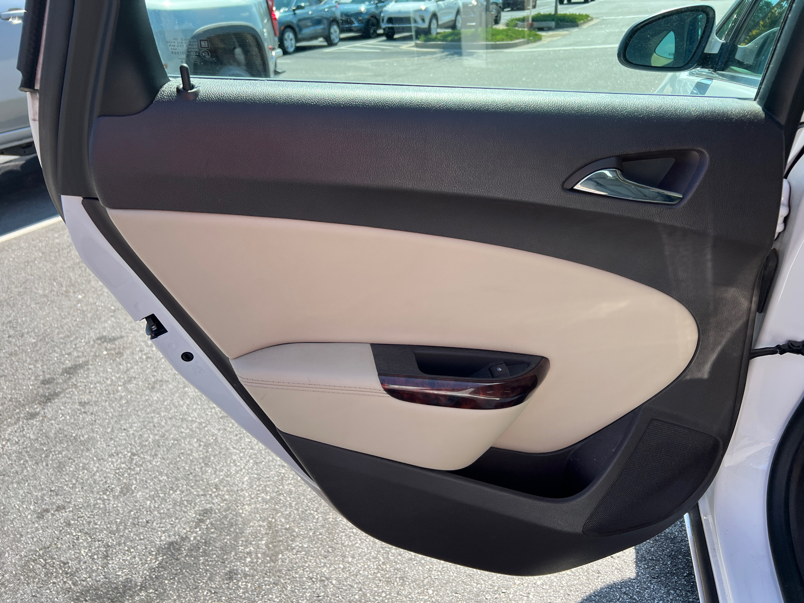 2016 Buick Verano Base 21