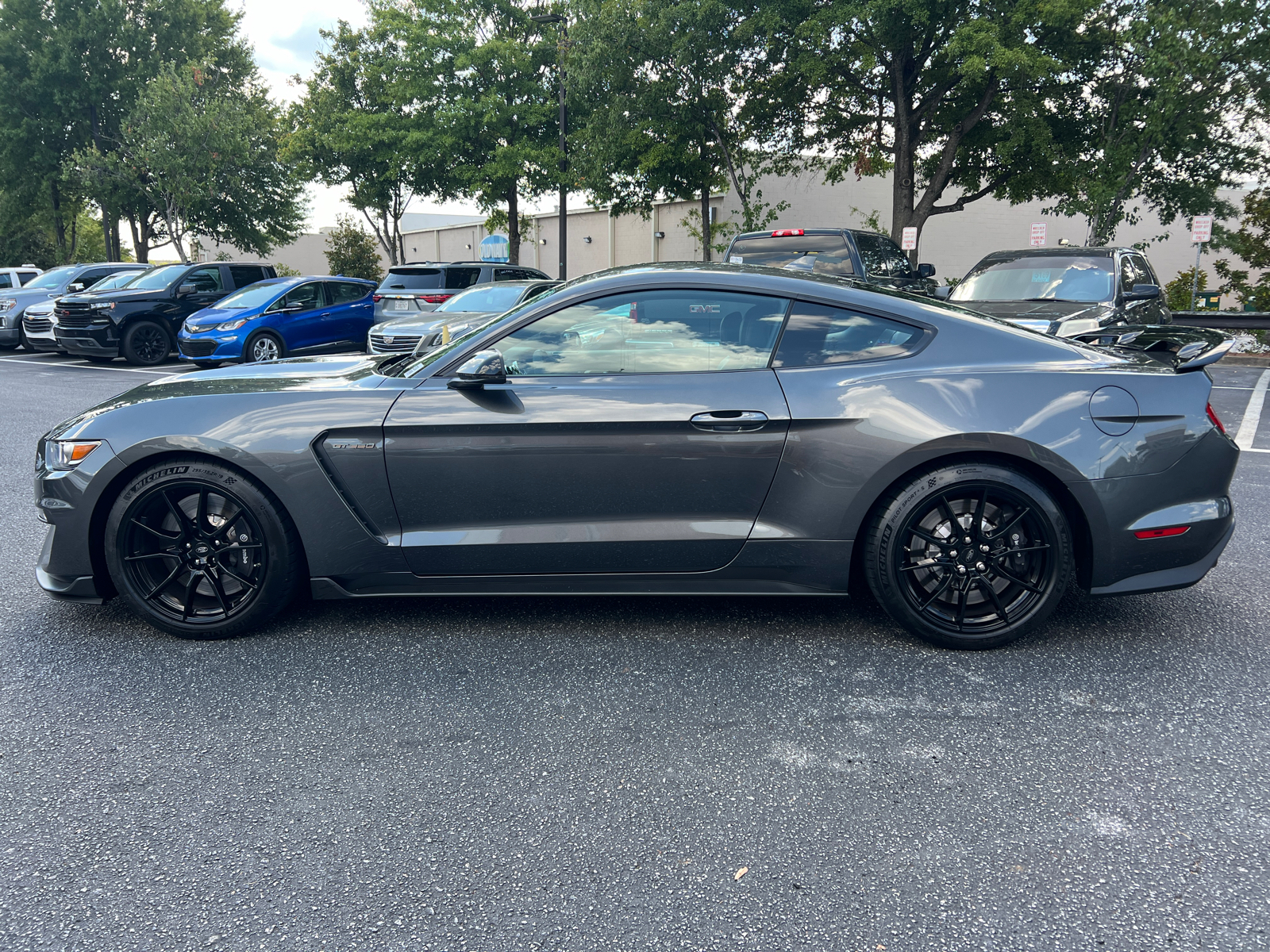 2020 Ford Mustang Shelby GT350 8