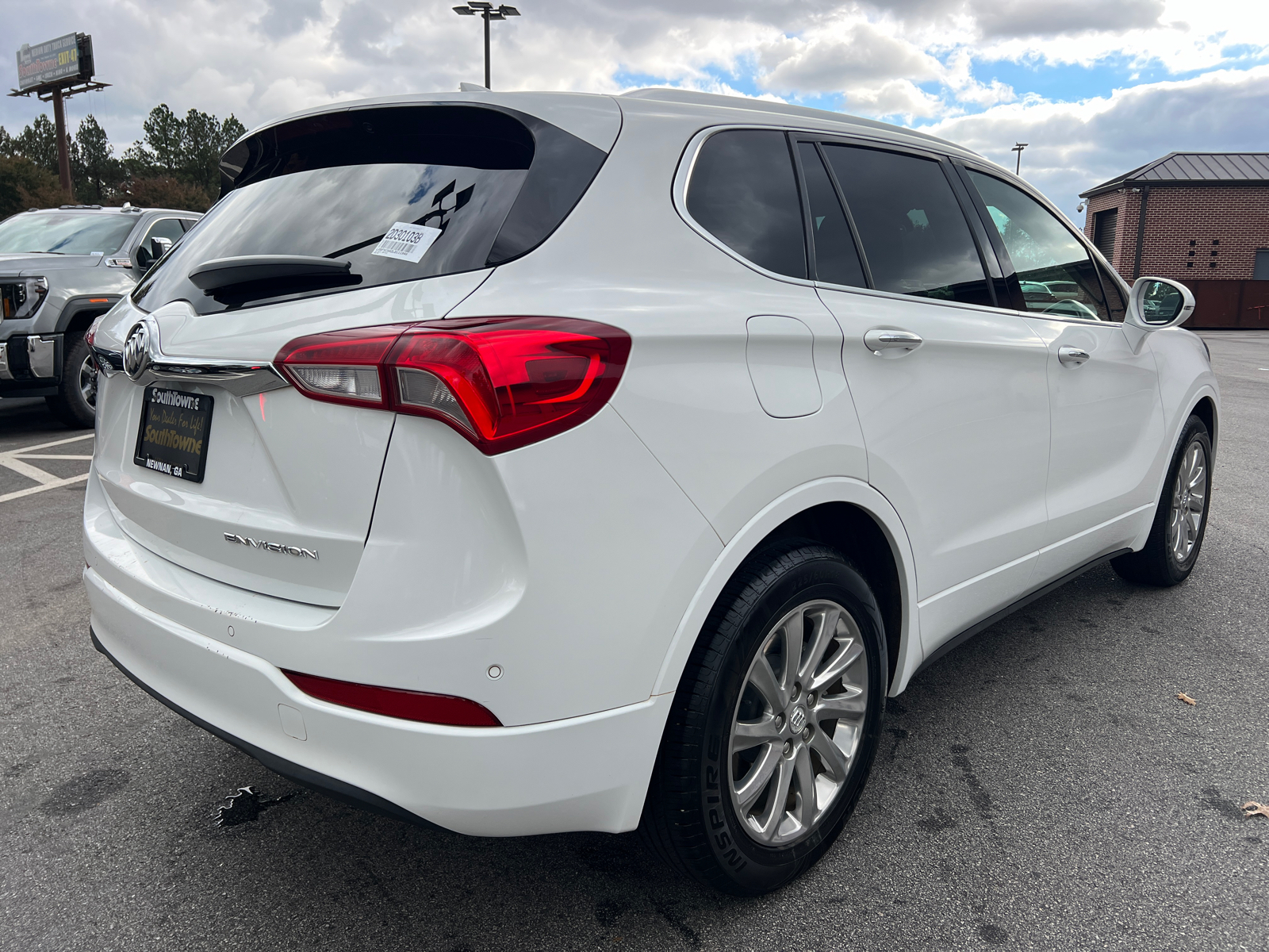 2020 Buick Envision Essence 5