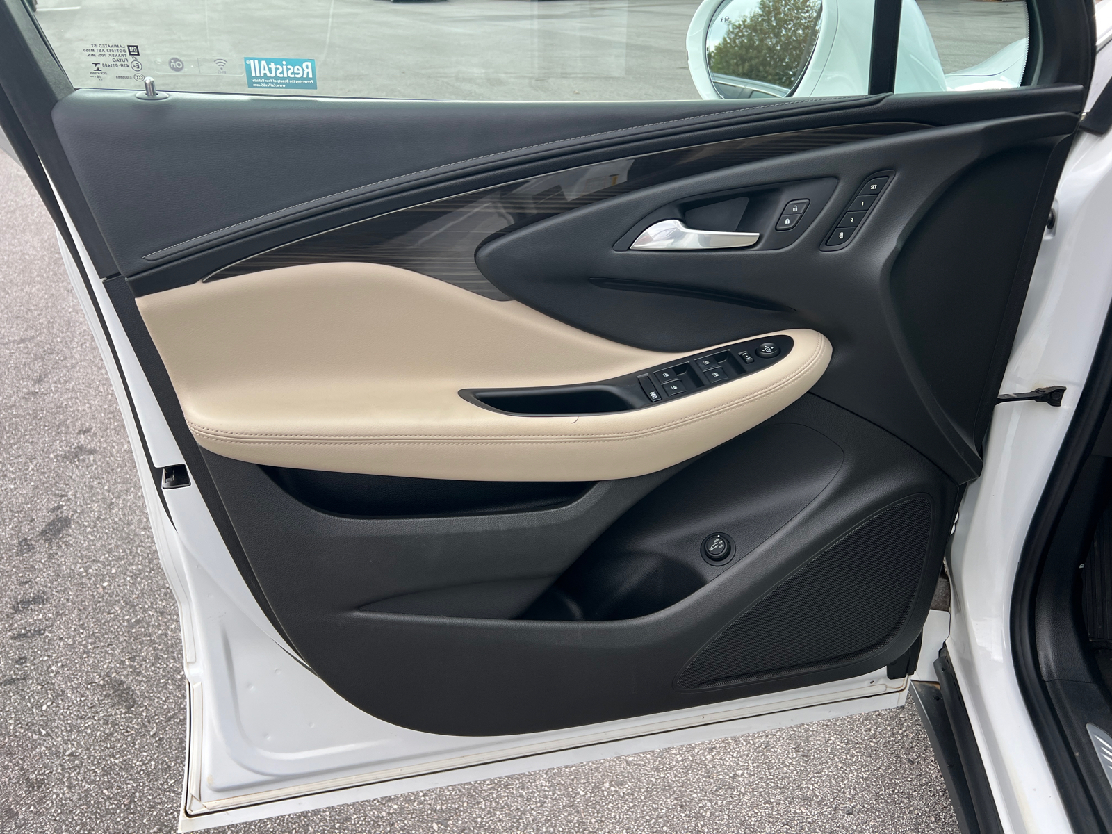 2020 Buick Envision Essence 10