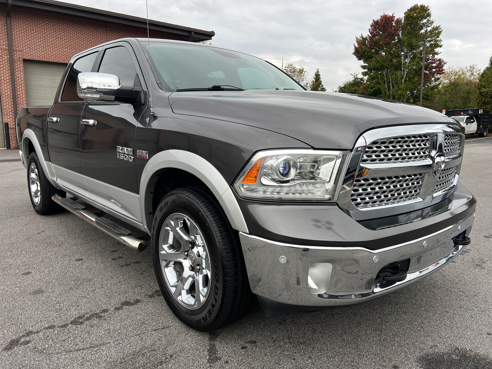 2017 Ram 1500 Laramie 3