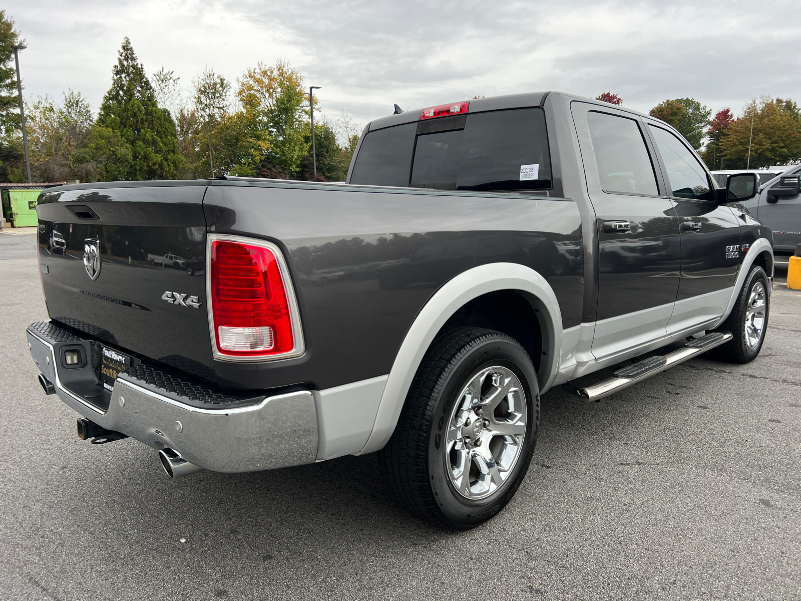 2017 Ram 1500 Laramie 5