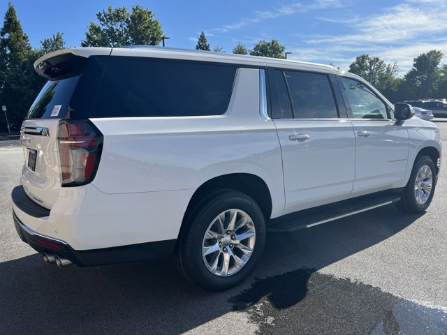 2023 Chevrolet Suburban Premier 6