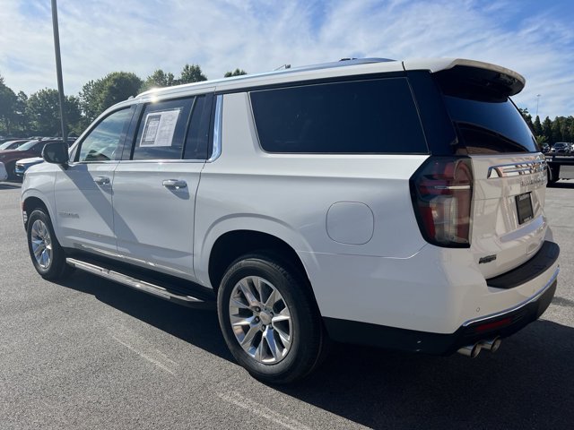 2023 Chevrolet Suburban Premier 8