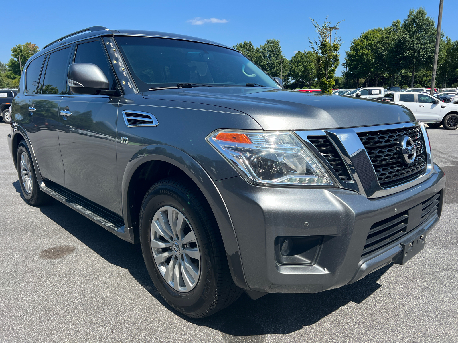 2019 Nissan Armada SV 3