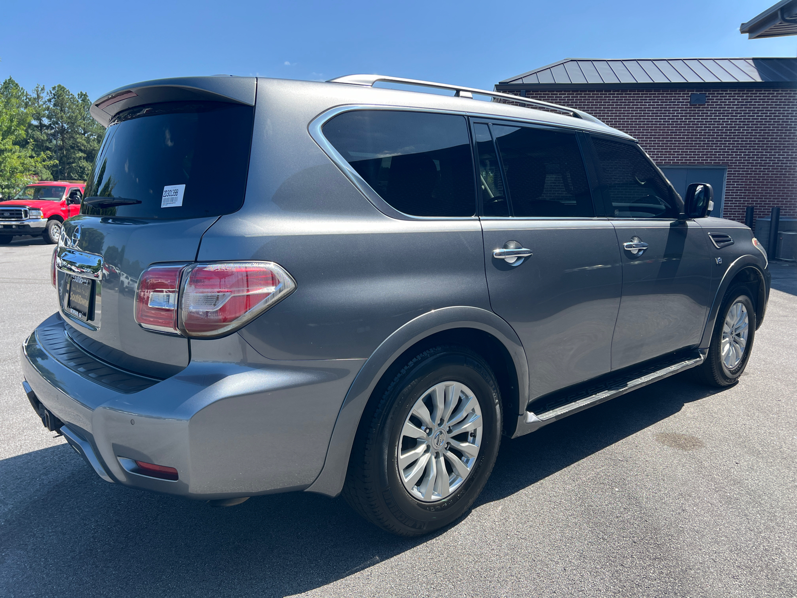 2019 Nissan Armada SV 5