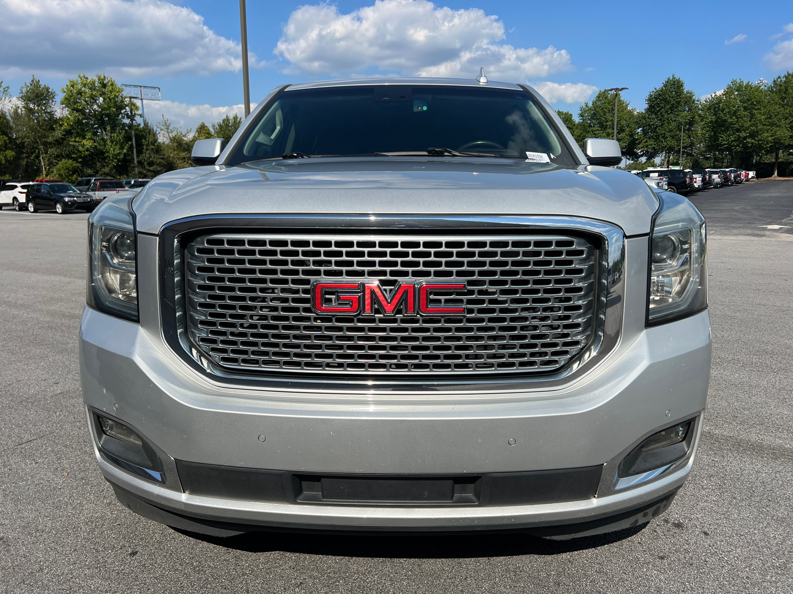 2016 GMC Yukon XL Denali 2