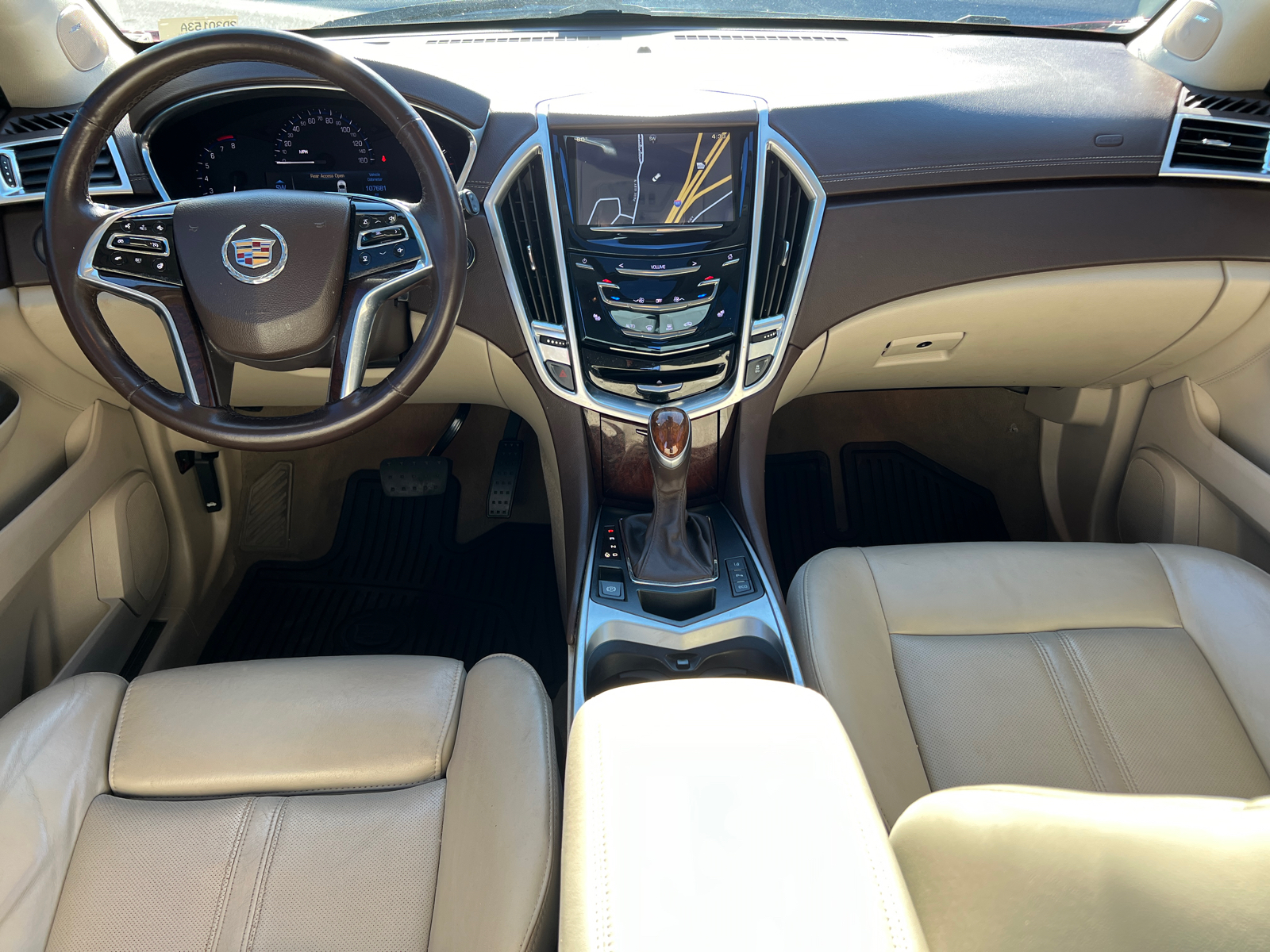 2015 Cadillac SRX Luxury 23