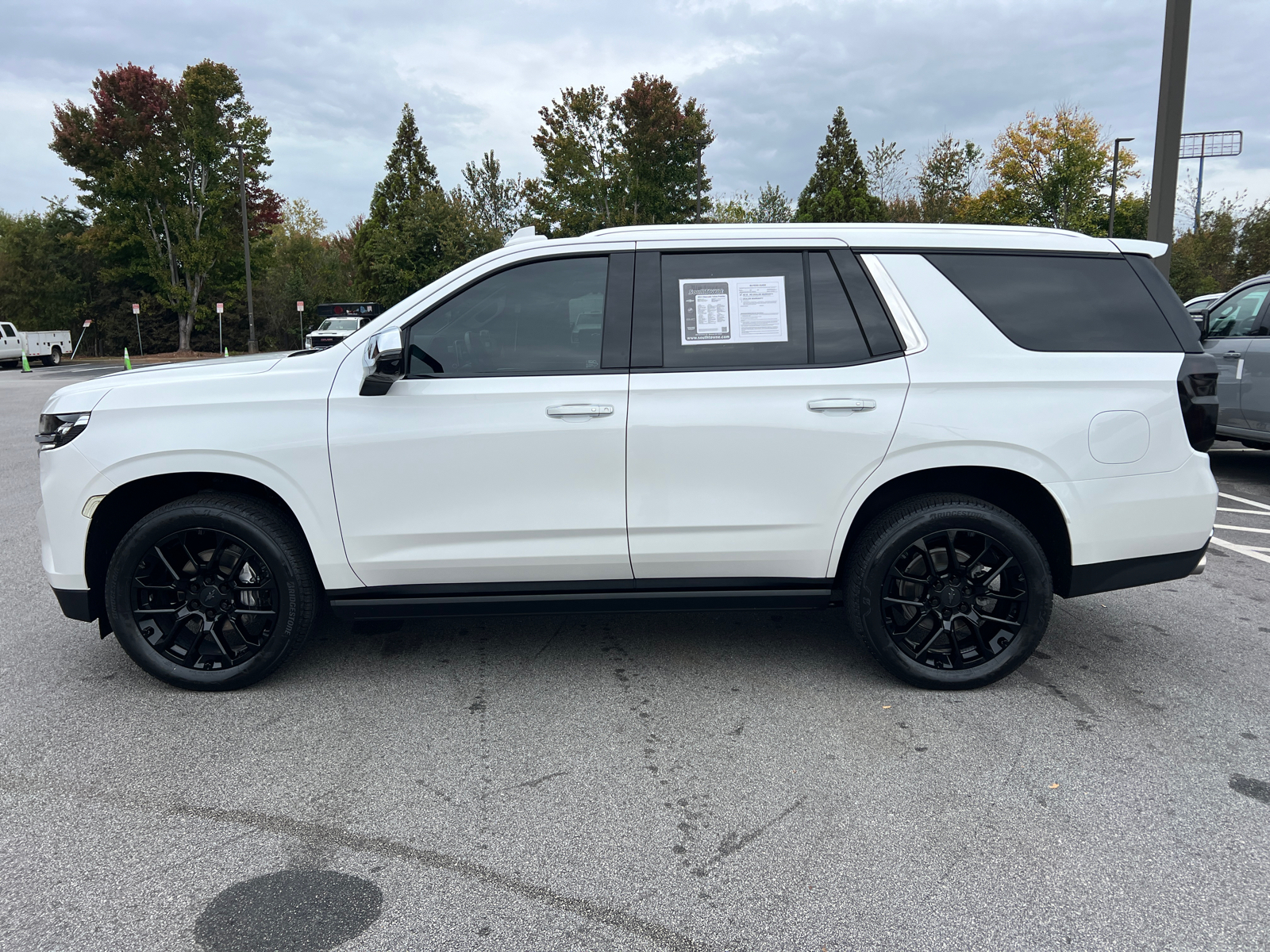 2022 Chevrolet Tahoe Premier 8