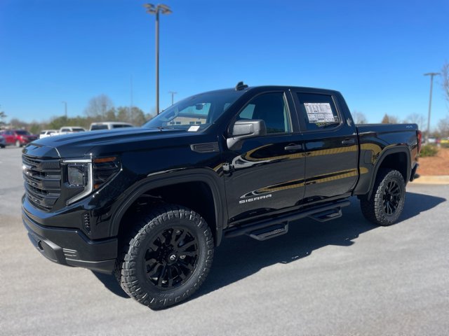 2024 GMC Sierra 1500 Pro 2