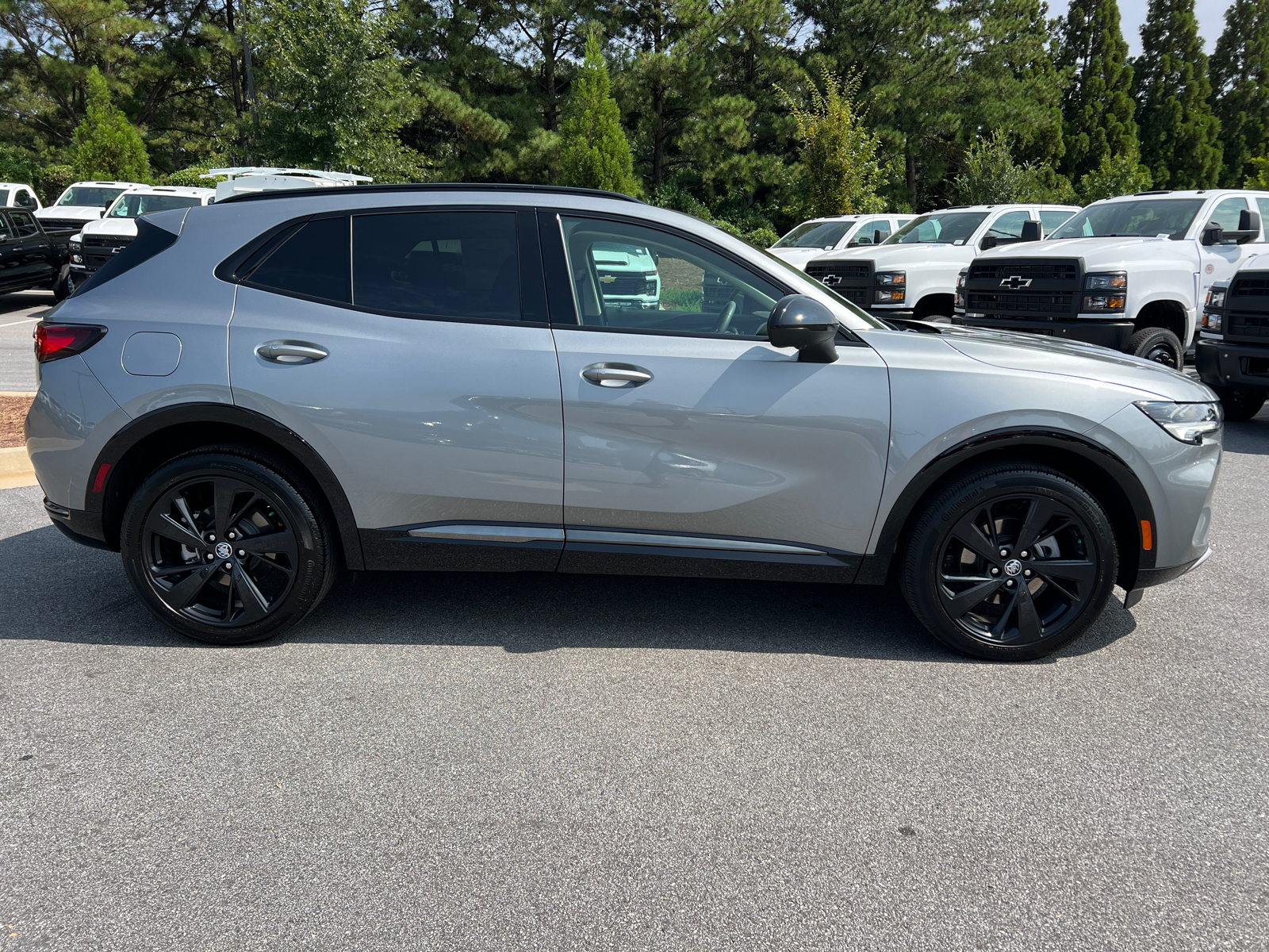 2023 Buick Envision Essence 4