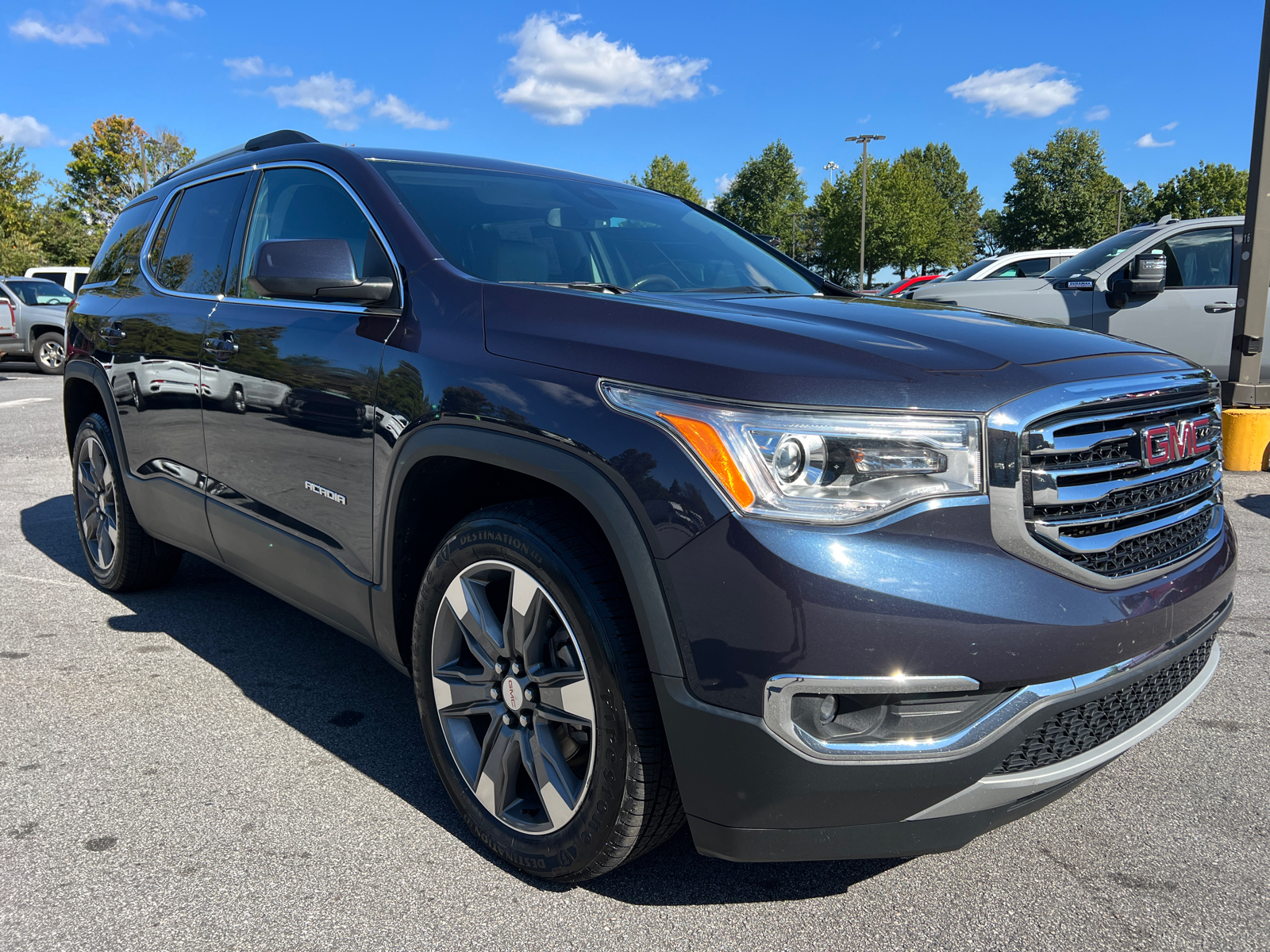 2018 GMC Acadia SLT-2 3